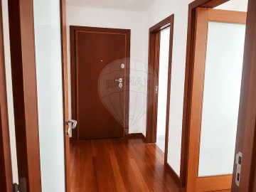 Apartamento T2 para Arrendamento em Matosinhos e Leça da Palmeira