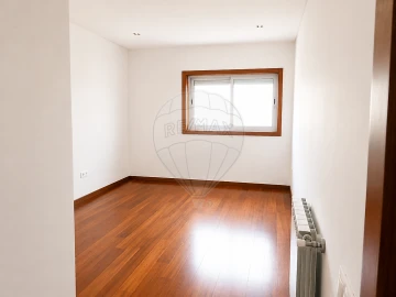 Apartamento T2 para Arrendamento em Matosinhos e Leça da Palmeira