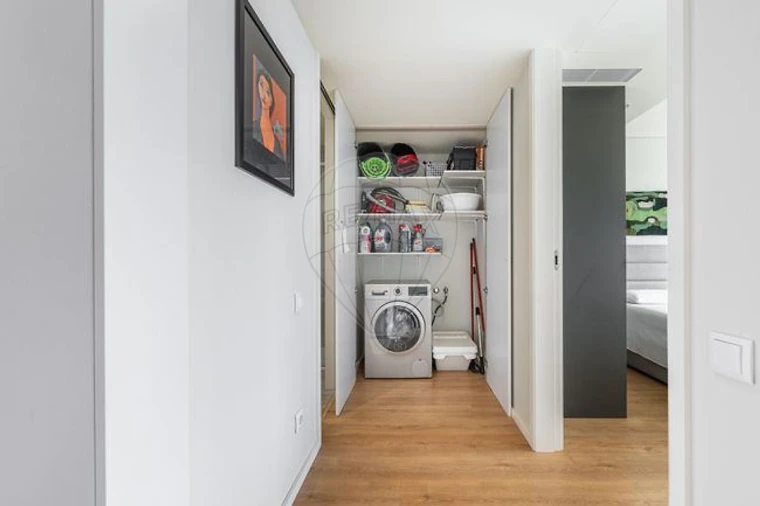 Apartamento T1 para Arrendamento em Canidelo Foto 3