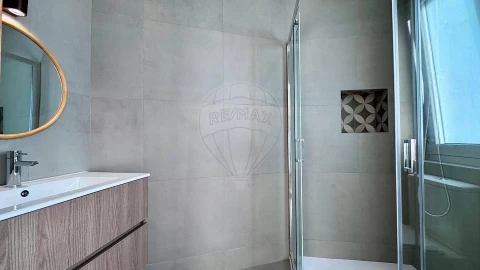 Apartamento T3 para Venda em Aldoar, Foz do Douro e Nevogilde