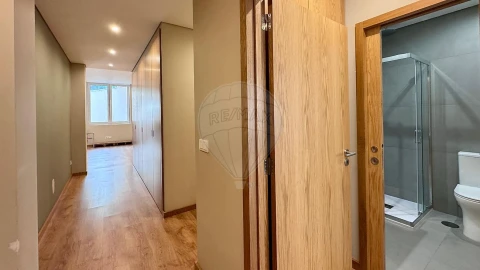 Apartamento T3 para Venda em Aldoar, Foz do Douro e Nevogilde