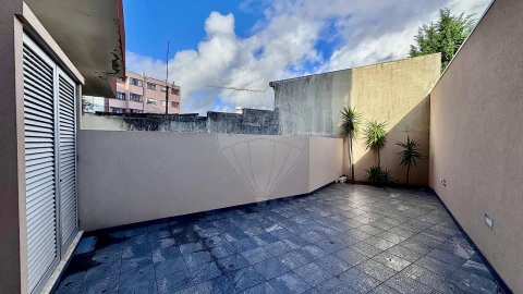 Apartamento T3 para Venda em Aldoar, Foz do Douro e Nevogilde