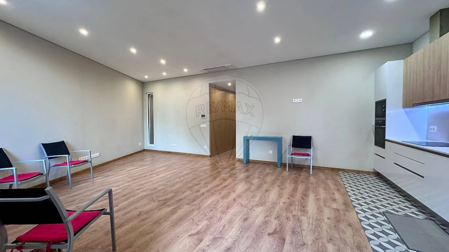 Apartamento T3 para Venda em Aldoar, Foz do Douro e Nevogilde Foto 15