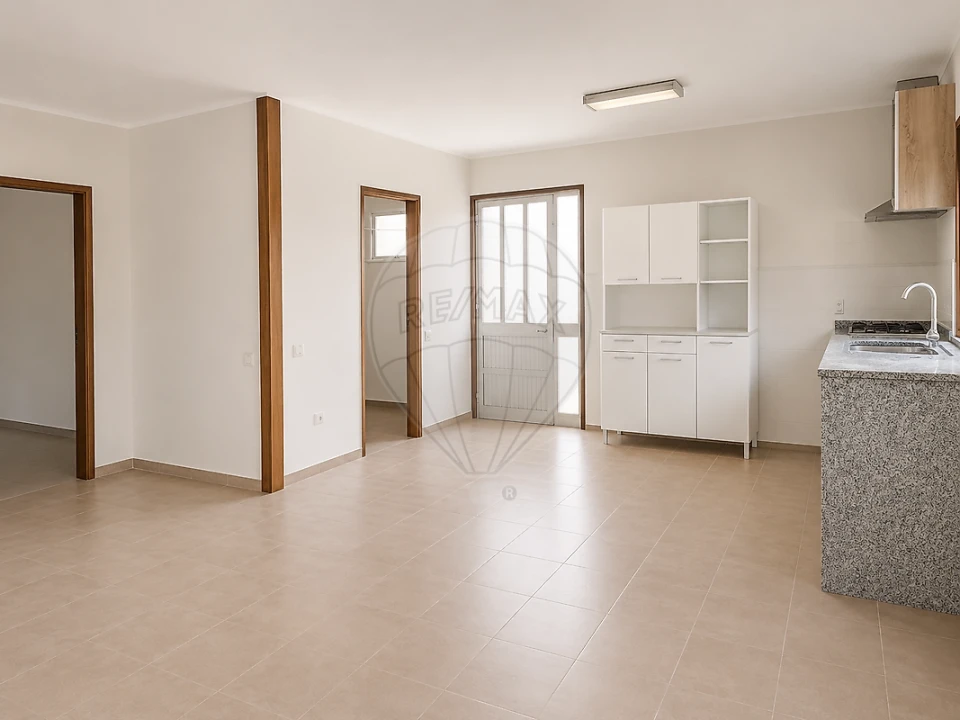 Moradia T3 para Arrendamento em Anta e Guetim Foto 10