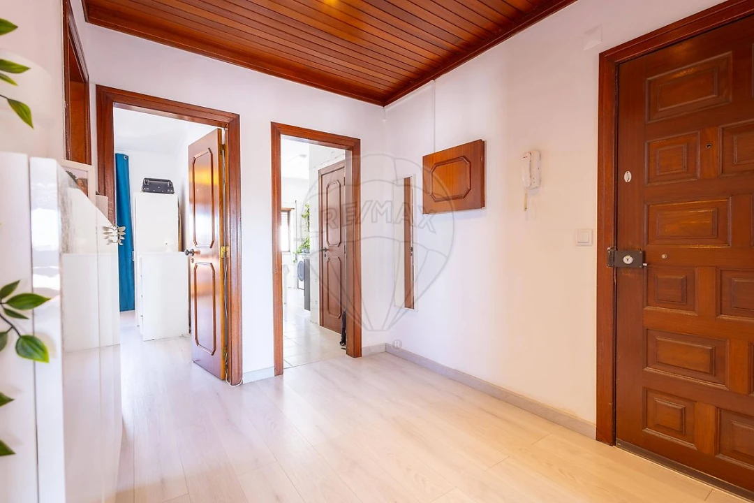 Apartamento T2 para Venda em Pinhal Novo Foto 18