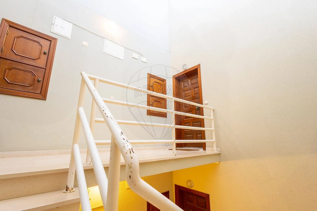 Apartamento T2 para Venda em Pinhal Novo Foto 22