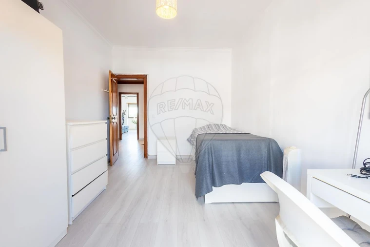 Apartamento T2 para Venda em Pinhal Novo Foto 9