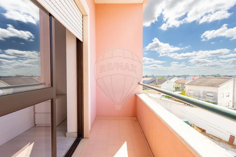 Apartamento T2 para Venda em Pinhal Novo Foto 13