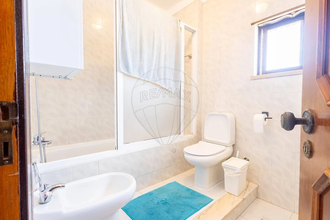 Apartamento T2 para Venda em Pinhal Novo Foto 19
