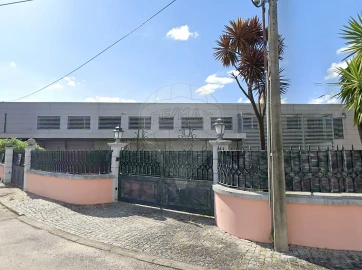 Armazém para Venda em Préstimo e Macieira de Alcoba