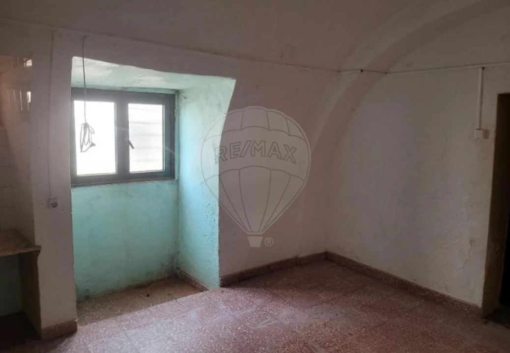 Apartamento T1 para Venda em Borba (São Bartolomeu) Foto 7