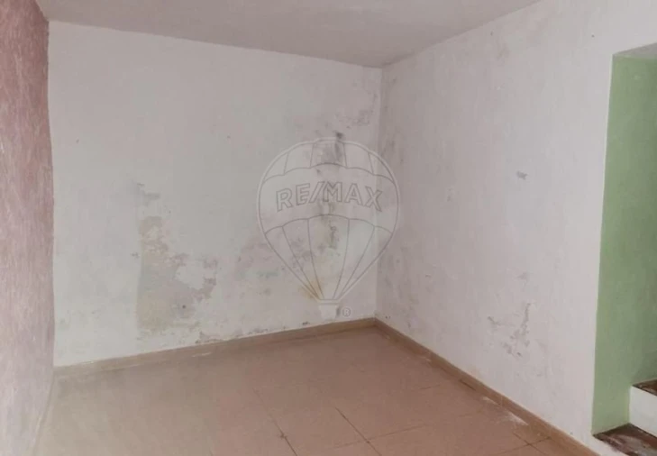 Apartamento T1 para Venda em Borba (São Bartolomeu) Foto 13