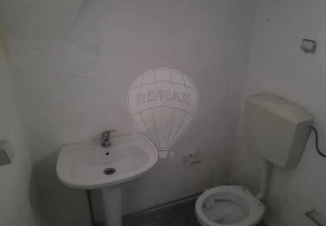 Apartamento T1 para Venda em Borba (São Bartolomeu) Foto 12