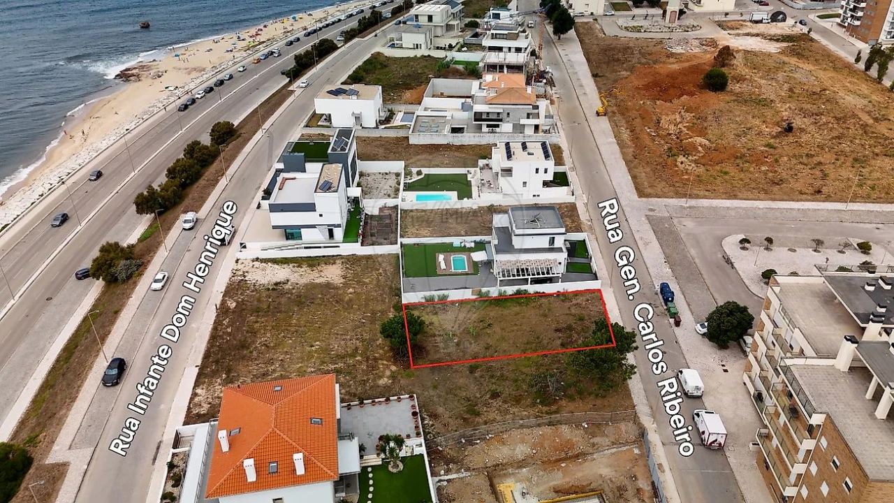 Terreno para Venda em Quiaios Foto 3
