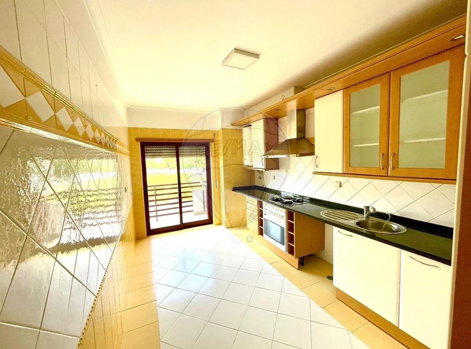Apartamento T2 para Venda em União das Freguesias de Setúbal Foto 8