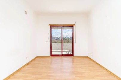 Apartamento T2 para Venda em União das Freguesias de Setúbal