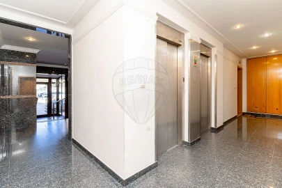 Apartamento T2 para Venda em União das Freguesias de Setúbal
