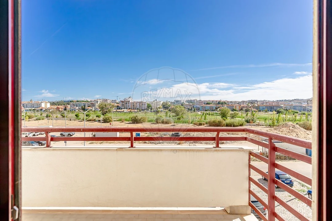 Apartamento T2 para Venda em União das Freguesias de Setúbal Foto 9