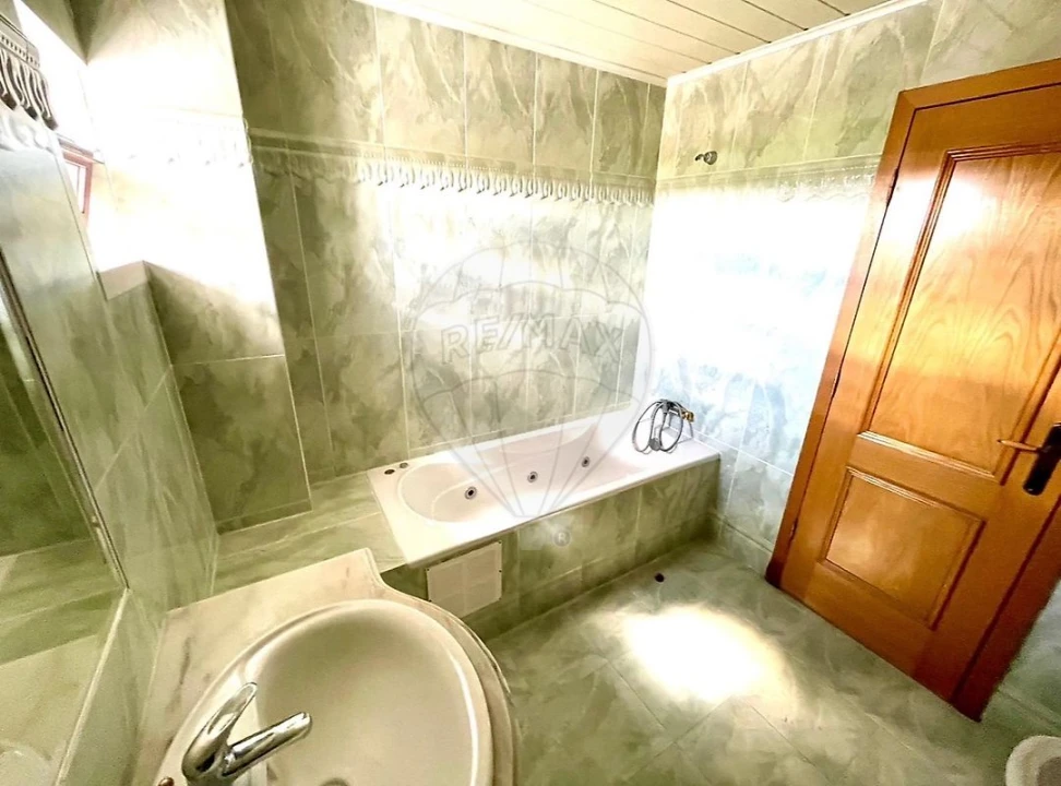 Apartamento T2 para Venda em União das Freguesias de Setúbal Foto 16