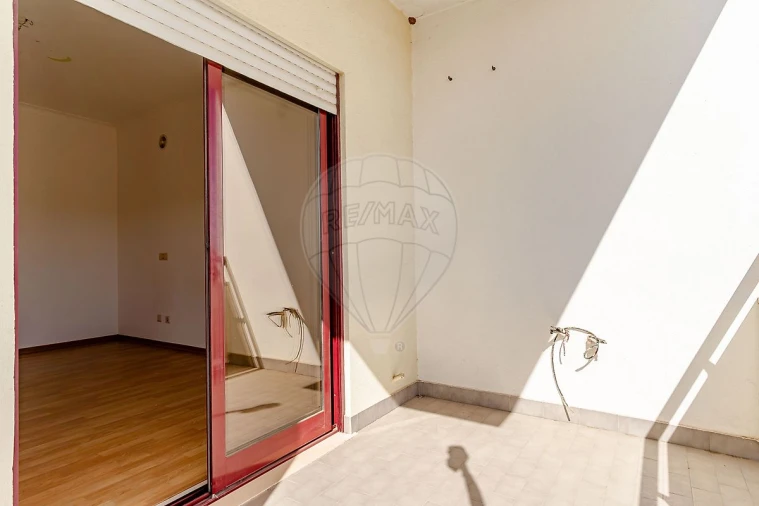 Apartamento T2 para Venda em União das Freguesias de Setúbal Foto 11