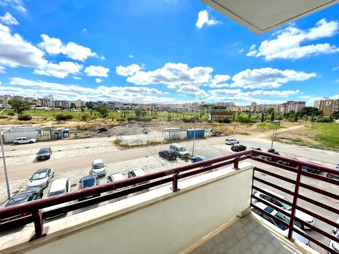 Apartamento T2 para Venda em União das Freguesias de Setúbal Foto 15