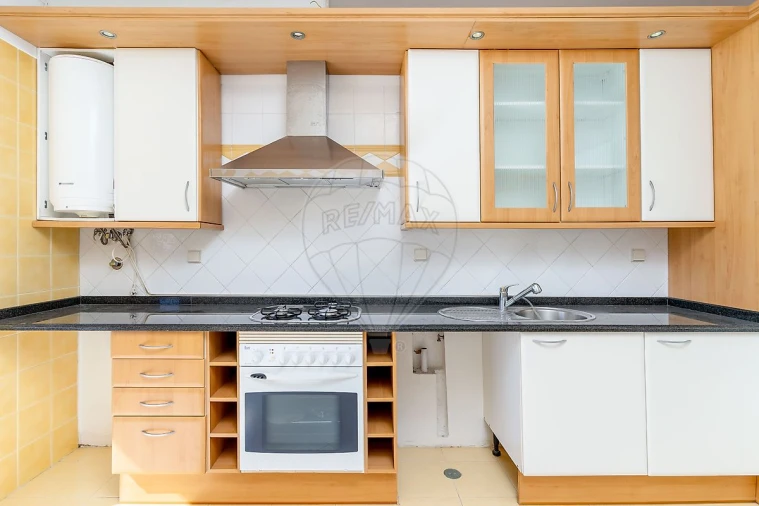 Apartamento T2 para Venda em União das Freguesias de Setúbal Foto 15