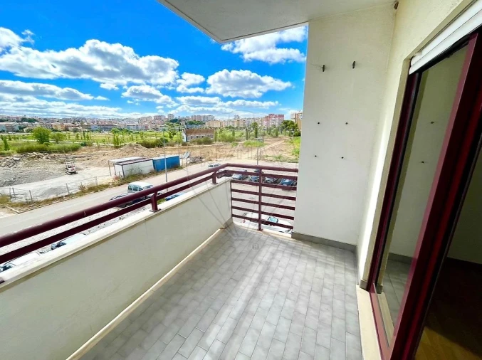 Apartamento T2 para Venda em União das Freguesias de Setúbal Foto 13