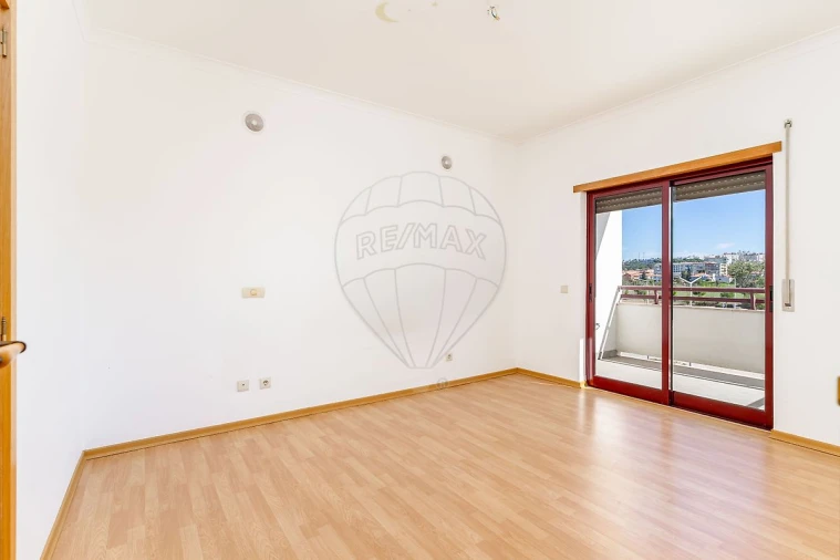 Apartamento T2 para Venda em União das Freguesias de Setúbal Foto 7