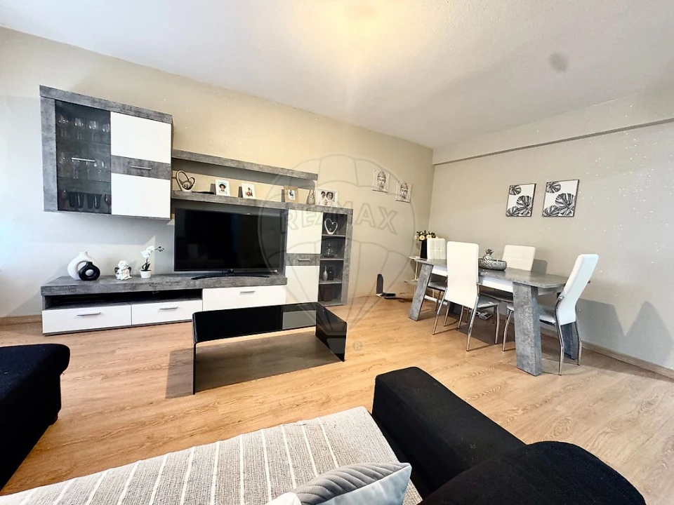 Apartamento T2 para Venda em Rio de Mouro Foto 14