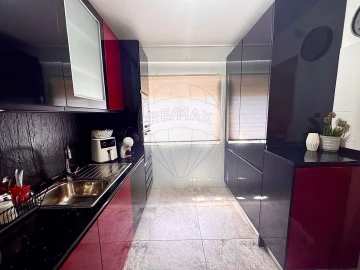 Apartamento T2 para Venda em Rio de Mouro