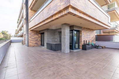 Apartamento T3 para Arrendamento em Moscavide e Portela