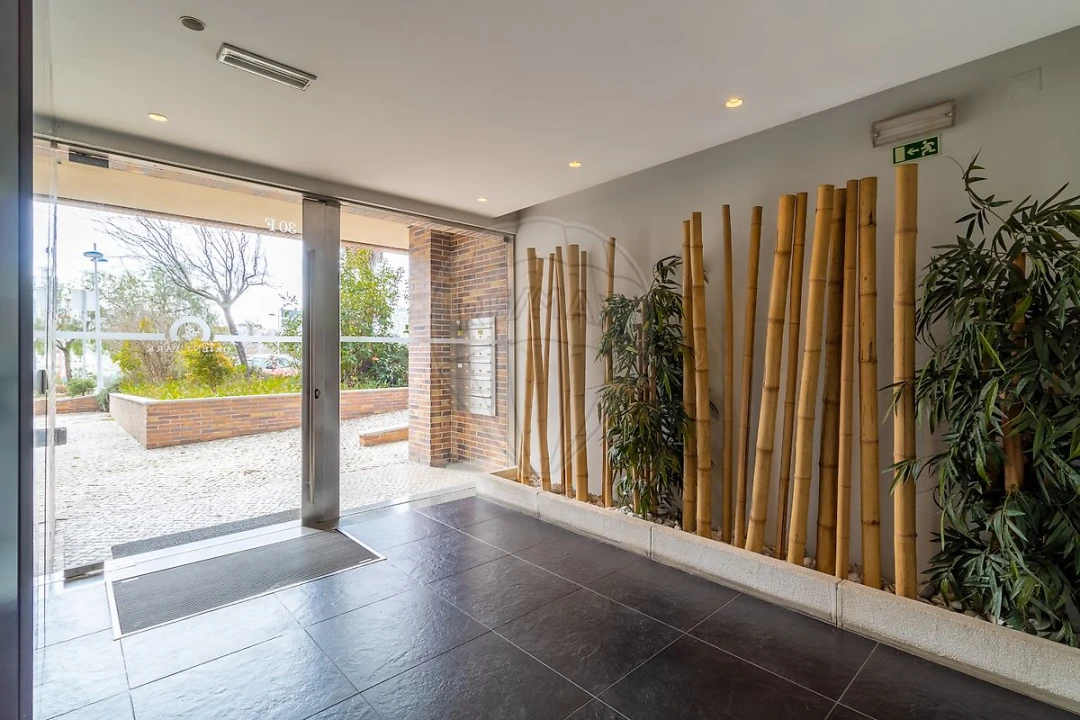 Apartamento T3 para Arrendamento em Moscavide e Portela Foto 36