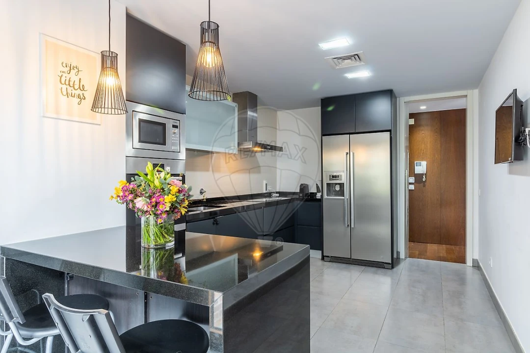 Apartamento T3 para Arrendamento em Moscavide e Portela Foto 8