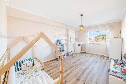 Apartamento T2 para Venda em Algueirão-Mem Martins