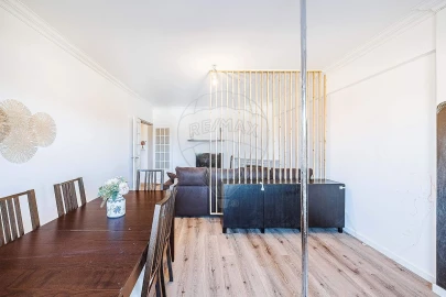 Apartamento T2 para Venda em Algueirão-Mem Martins