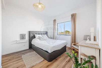 Apartamento T2 para Venda em Algueirão-Mem Martins