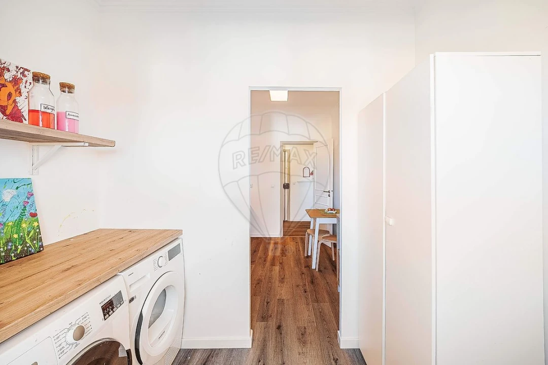 Apartamento T2 para Venda em Algueirão-Mem Martins Foto 6