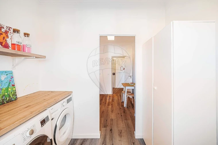 Apartamento T2 para Venda em Algueirão-Mem Martins Foto 6