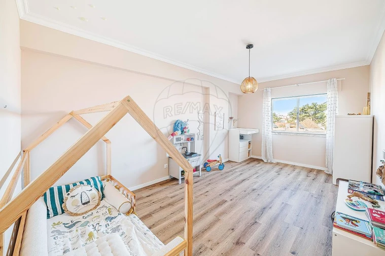 Apartamento T2 para Venda em Algueirão-Mem Martins Foto 10