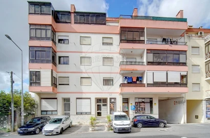 Apartamento T3 para Venda em Rio de Mouro