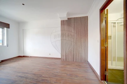 Apartamento T3 para Venda em Rio de Mouro