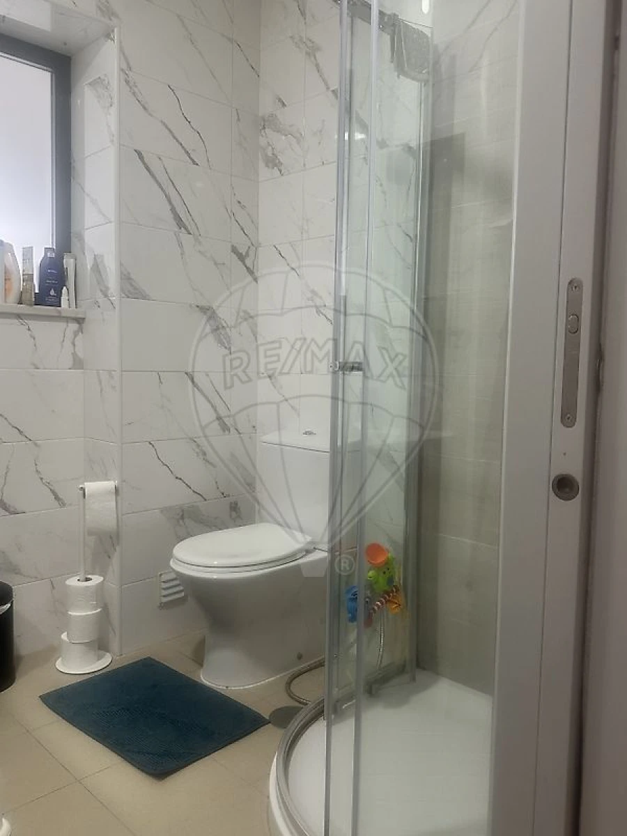 Moradia T3 para Venda em Almada, Cova da Piedade, Pragal e Cacilhas Foto 7