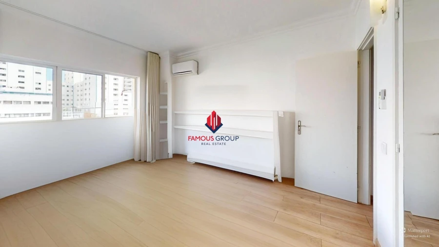 Apartamento T1 para Venda em Portimão Foto 27