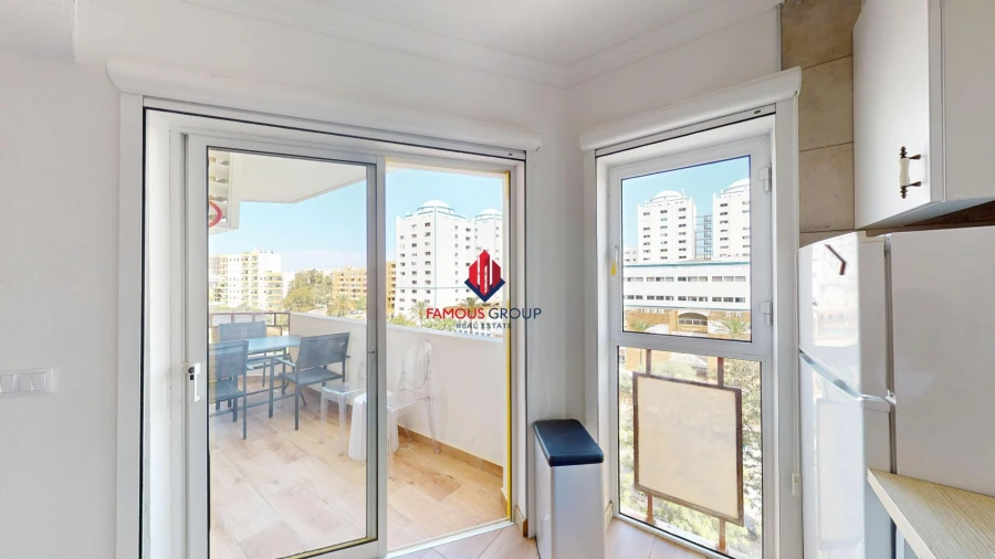 Apartamento T1 para Venda em Portimão Foto 5