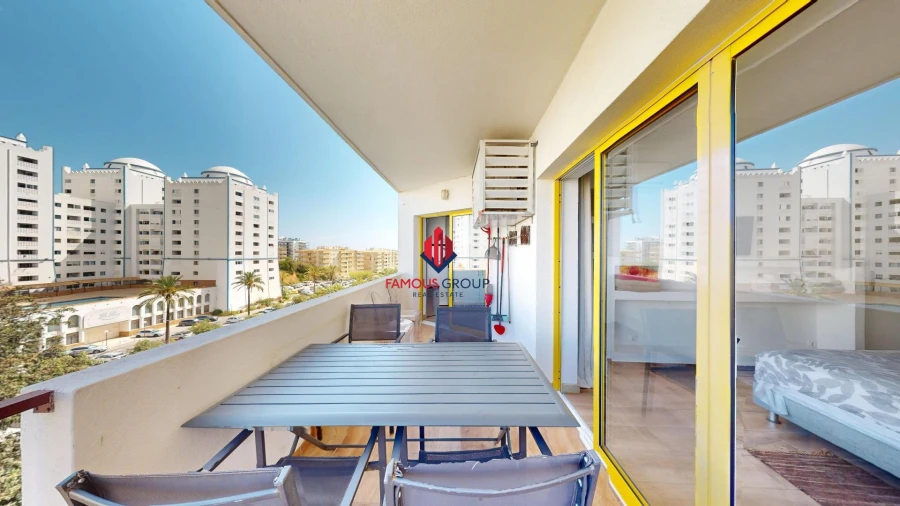 Apartamento T1 para Venda em Portimão Foto 8