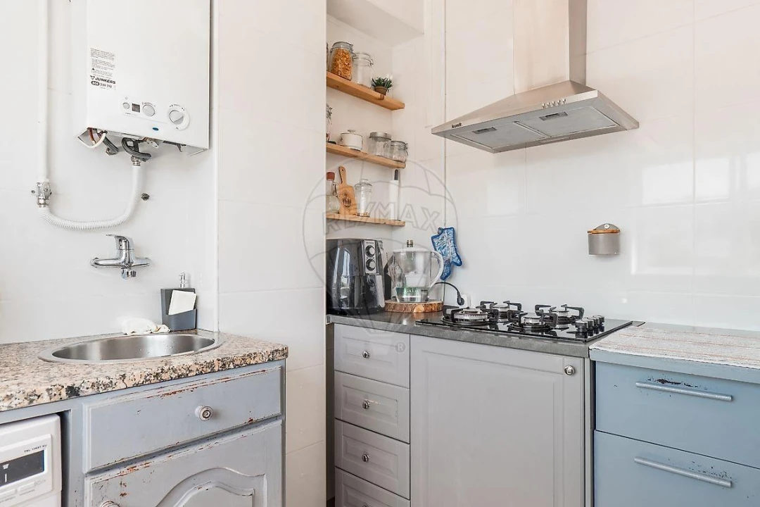 Apartamento T2 para Venda em Azurem Foto 11
