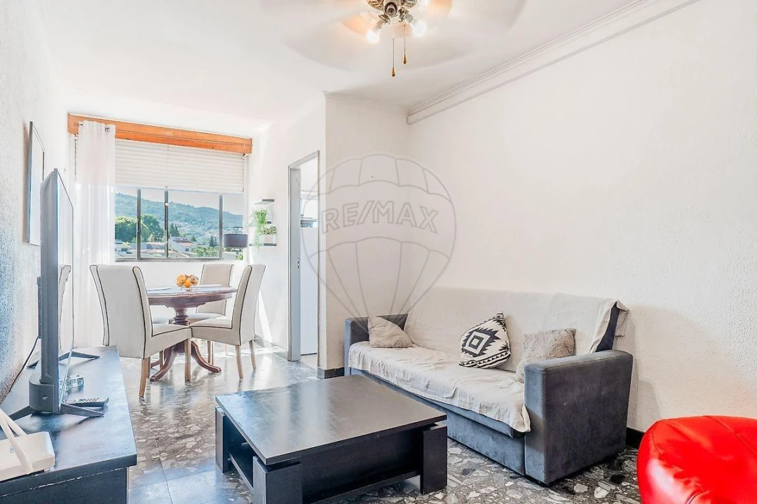 Apartamento T2 para Venda em Azurem Foto 14