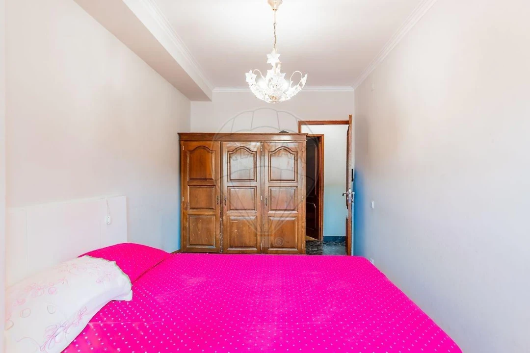 Apartamento T2 para Venda em Azurem Foto 4