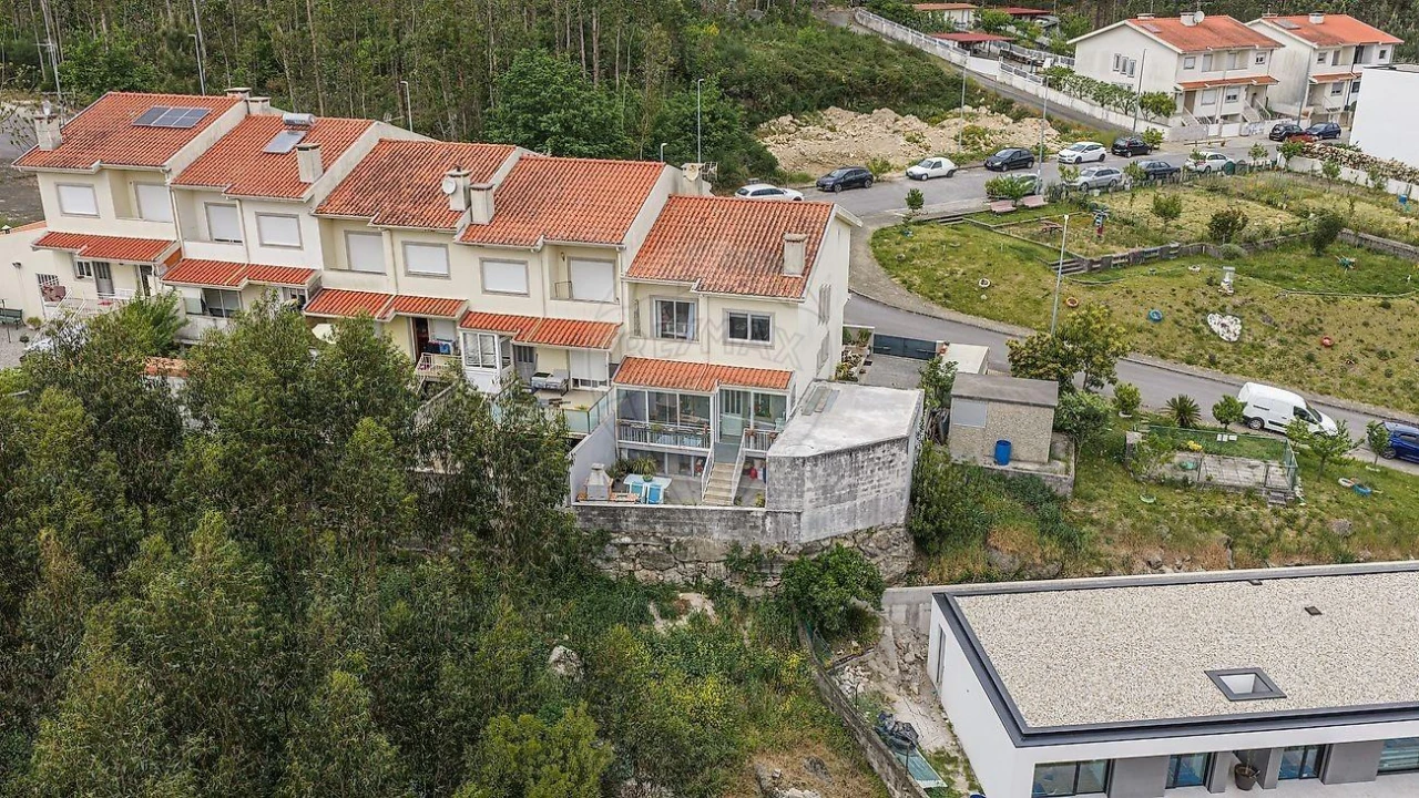 Moradia T3 para Venda em Vila Nova de Famalicão e Calendário Foto 33