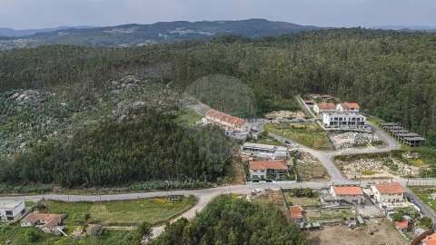 Moradia T3 para Venda em Vila Nova de Famalicão e Calendário